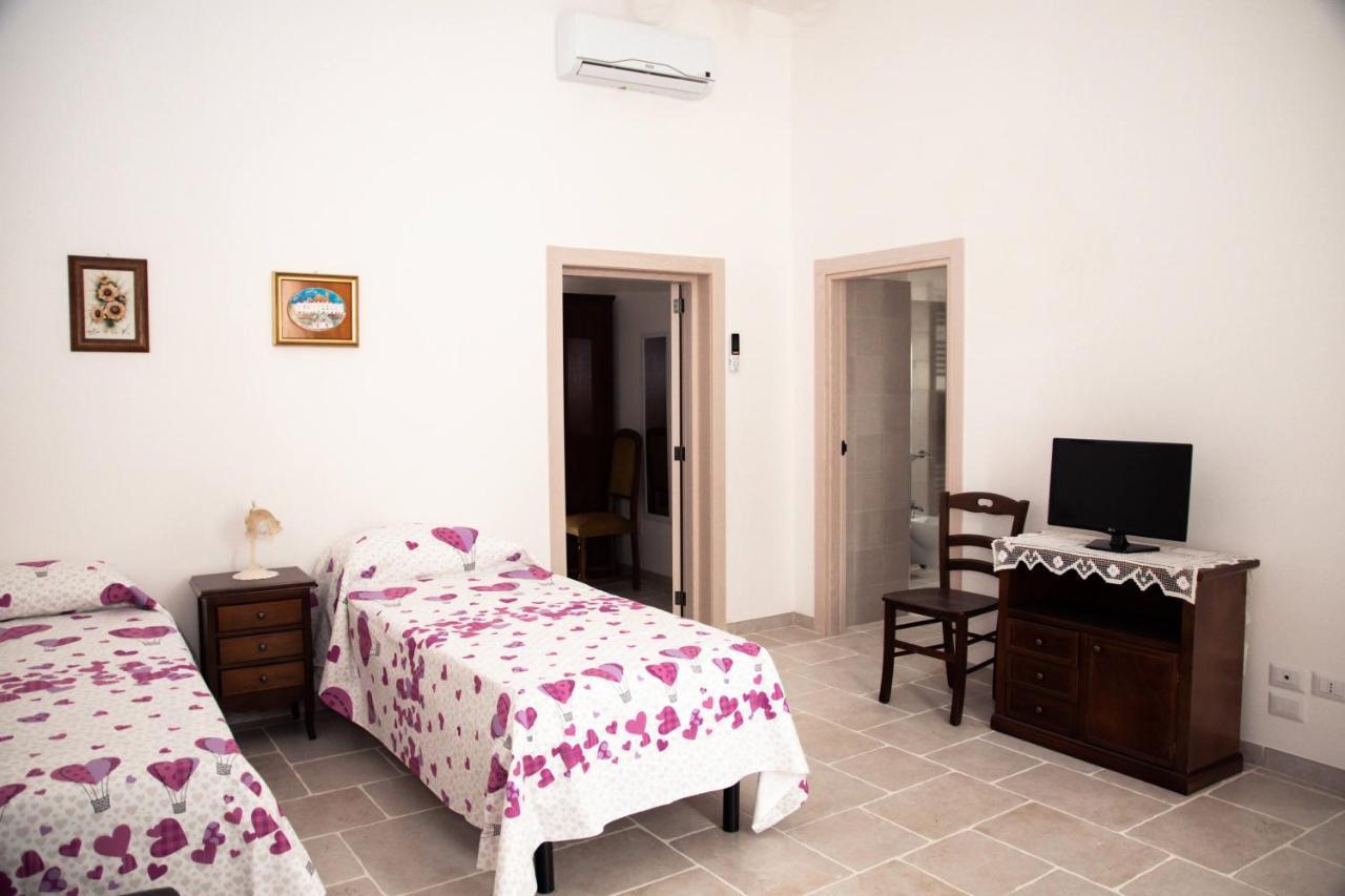 Bed and Breakfast Trulli Donna Isabella Locorotondo Exterior foto