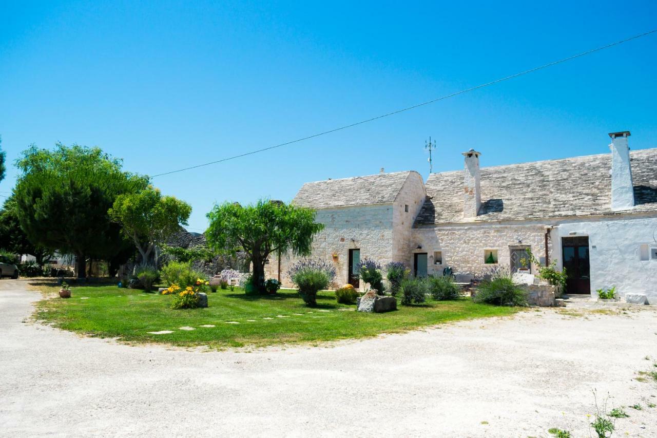Bed and Breakfast Trulli Donna Isabella Locorotondo Exterior foto